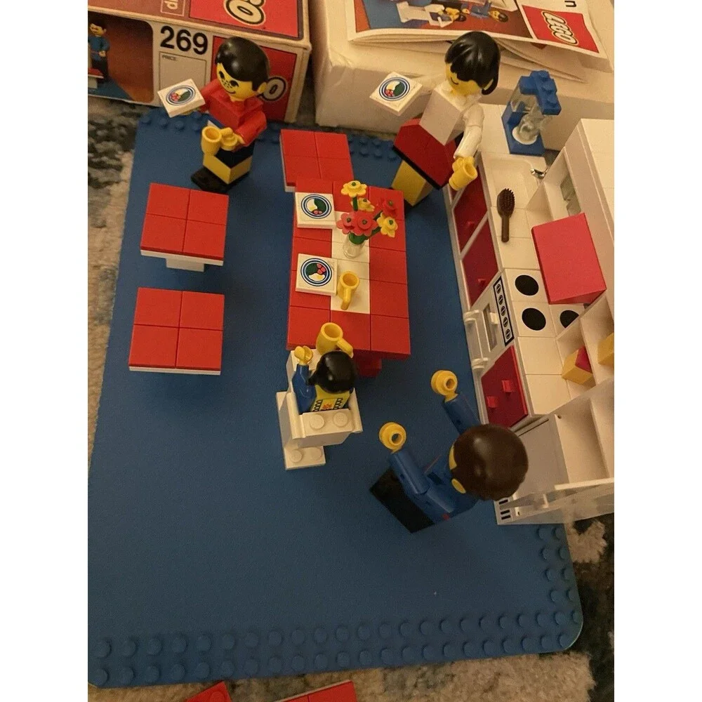 Lego vintage homemaker